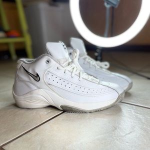 Vintage nike 2000 womans flight lite